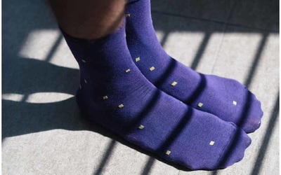 Носки мужские фиолетового цвета