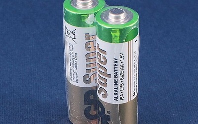 Алкалиновые батарейки AA / LR6 "пальчиковые"