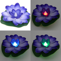 Растение водоплавающее Кувшинка d-10см с подсветкой от контакта с водой, фиолетовый