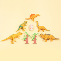 Набор динозавров DinoWorld, 7 предметов, 19,5*23,5 см